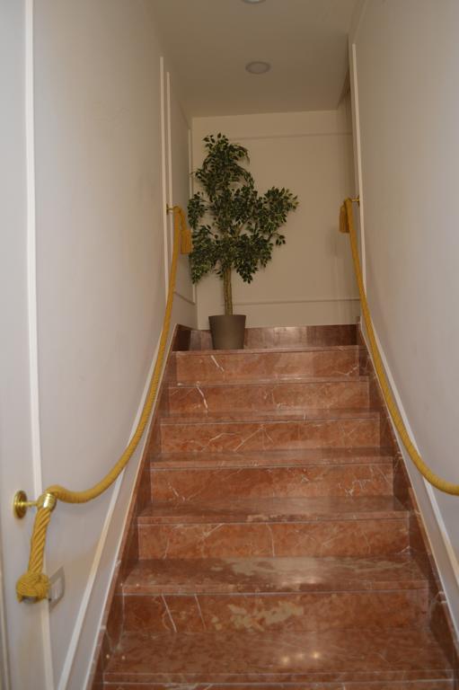 Palazzo Liguori Bed and Breakfast Cava deʼ Tirreni Eksteriør billede